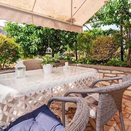 Apartment Bassano Rovinj Exterior foto